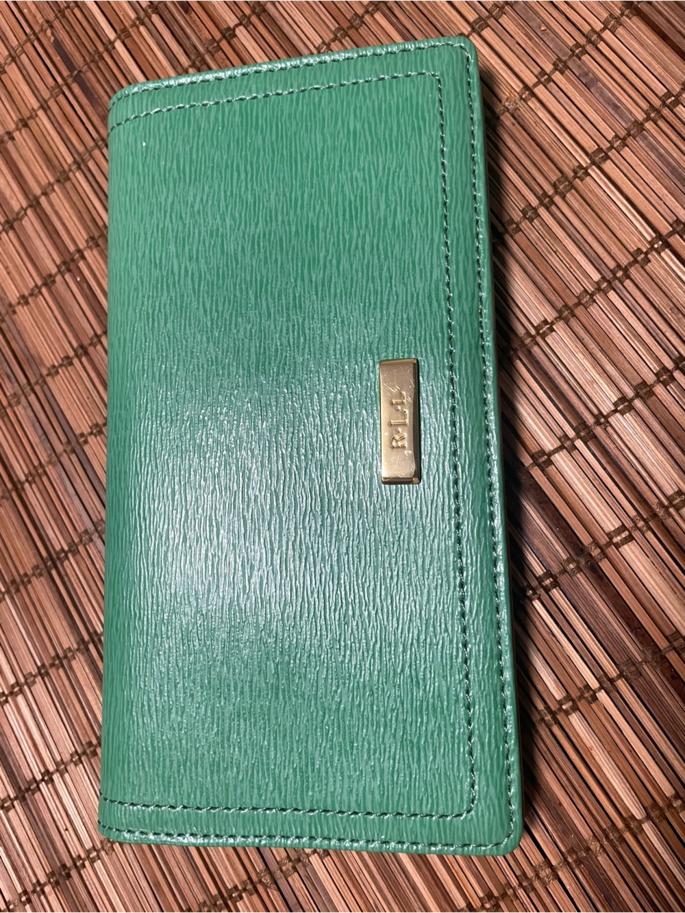 Lauren Ralph Lauren Slim Continental Wallet — Textured Green Leather